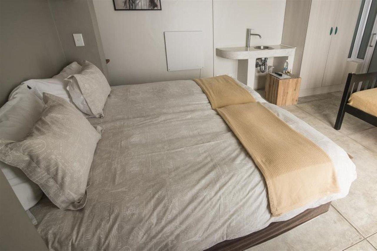 Organic Stay Guesthouse Свакопмунд Экстерьер фото