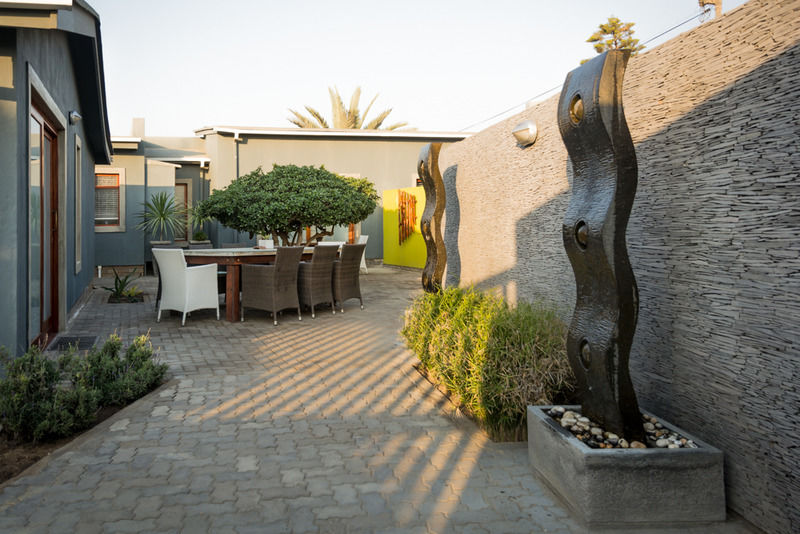 Organic Stay Guesthouse Свакопмунд Экстерьер фото
